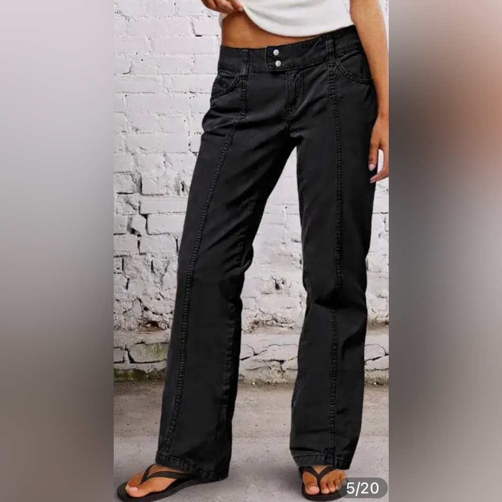 Flamingals Solid Seam Front Mid Rise Straight Leg Pants in Black Size Medium NWT